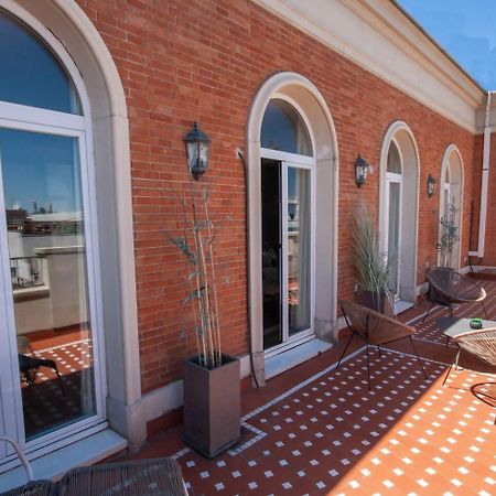 Atico En La Gran Via Con Terraza Apartment Madrid Exterior photo